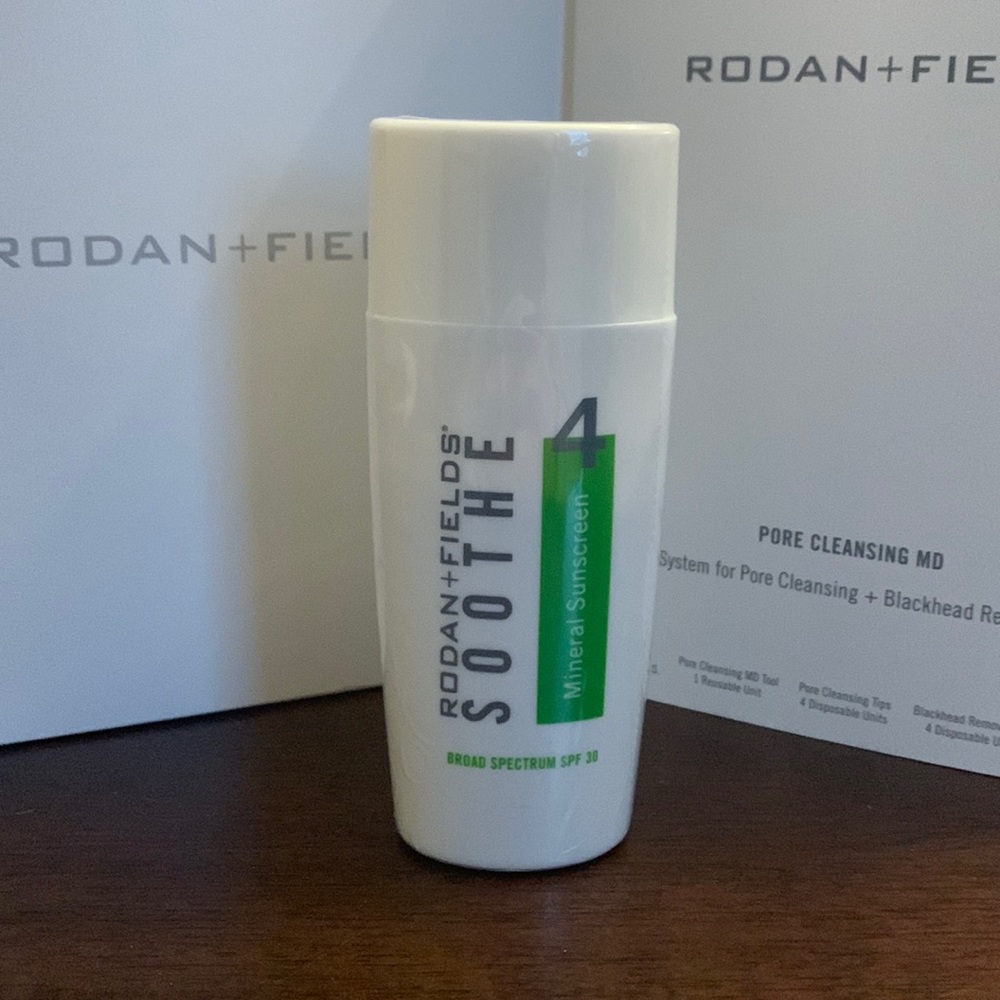 BNWT Rodan and Fields Soothe Step 4 Mineral Sunscreen 💚